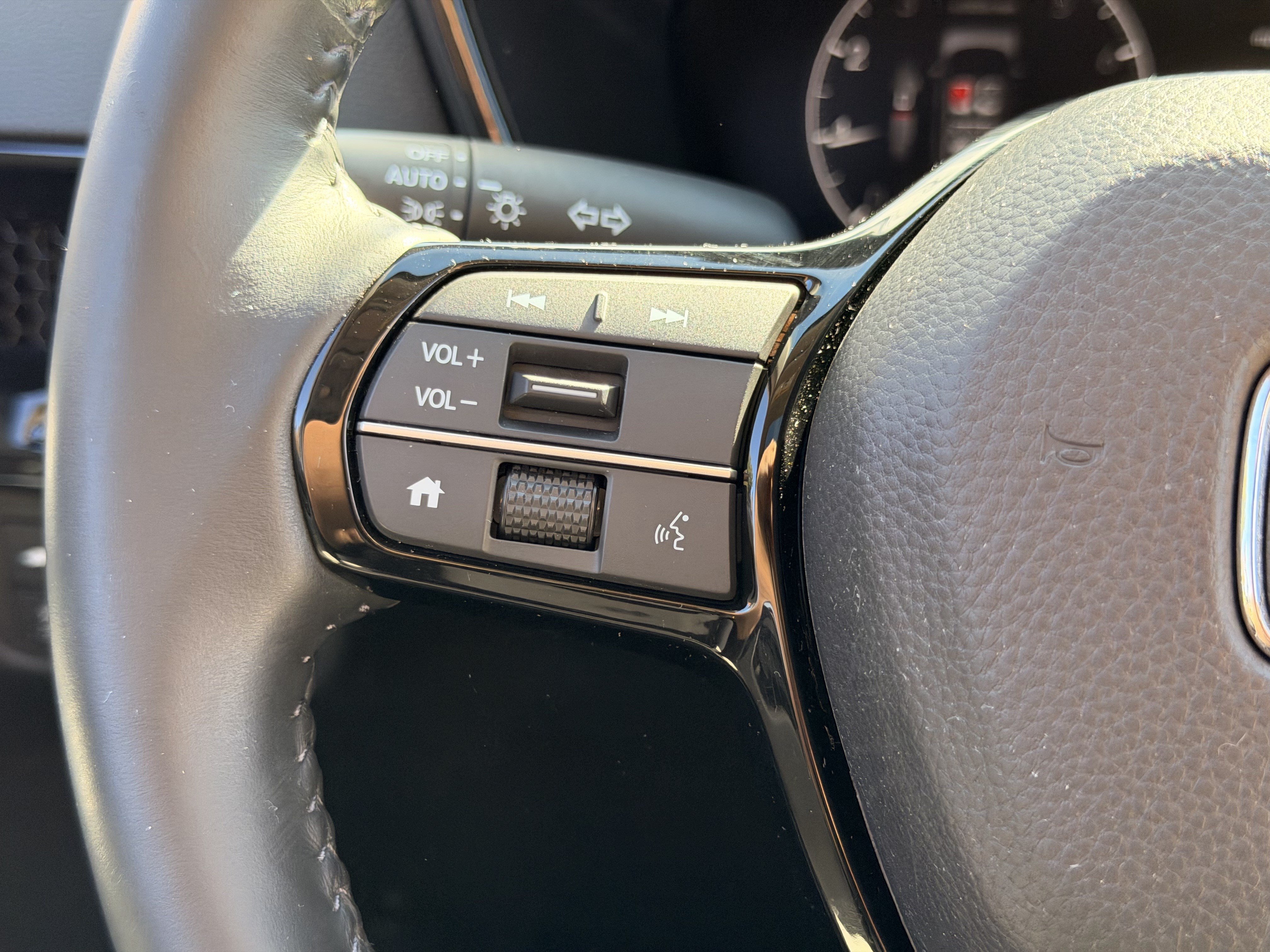 Used 2024 Honda CR-V EX-L image 22