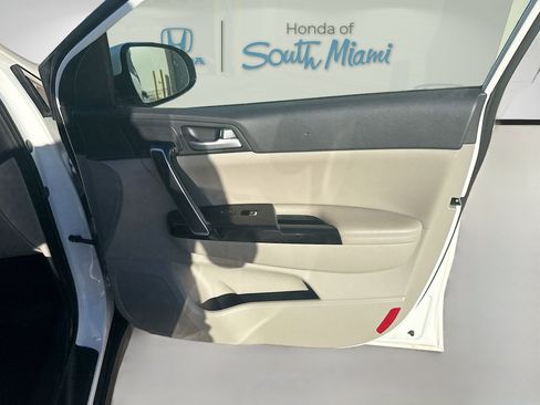 Used 2021 Kia Sportage EX image 33