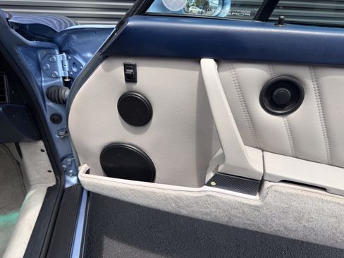 Used 1992 Porsche 911 Cabriolet image 29