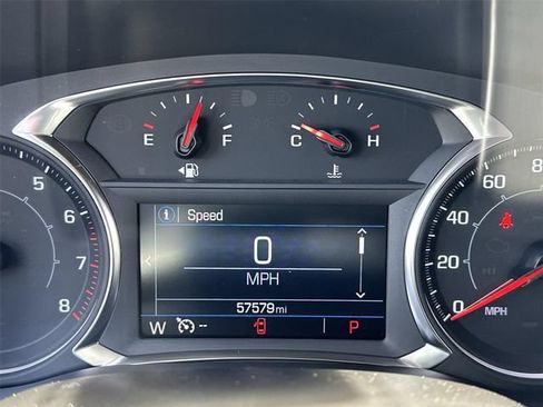 Certified 2023 GMC Acadia SLE w/ Driver Convenience Package FWD image 12