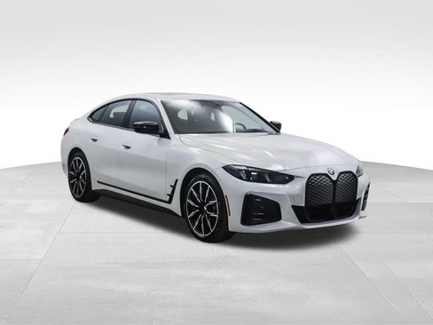 New 2026 BMW i4 xDrive40i w/ M Sport Package AWD/4WD image 7