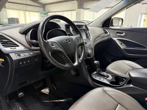 Used 2016 Hyundai Santa Fe Sport 2.0T w/ Option Group 05 AWD/4WD image 19