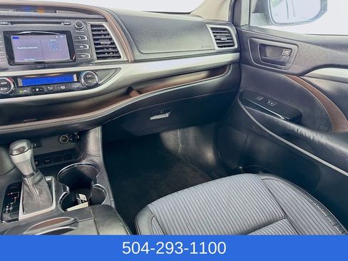 Used 2014 Toyota Highlander Plus image 20