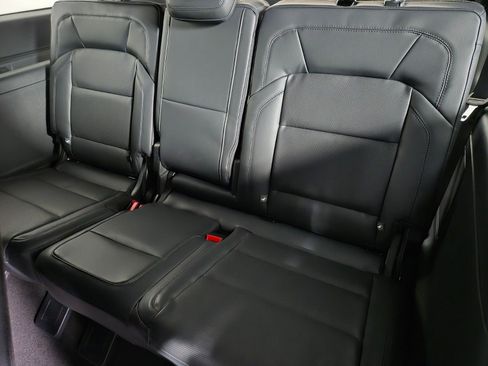 New 2026 Lincoln Navigator L Reserve w/ Jet Appearance Package image 15