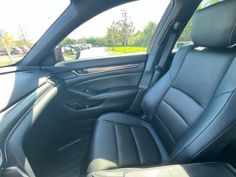 Used 2019 Honda Accord Sport image 37