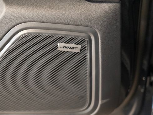 Certified 2026 Porsche Macan AWD/4WD image 18