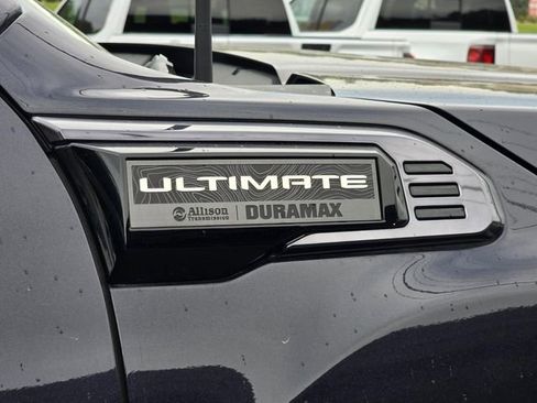 New 2025 GMC Sierra 2500 Denali Ultimate AWD/4WD image 5