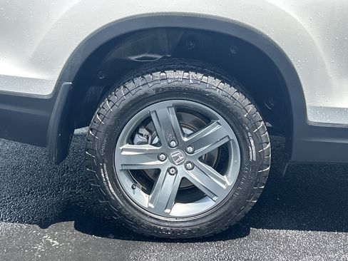 Certified 2023 Honda Ridgeline RTL image 34