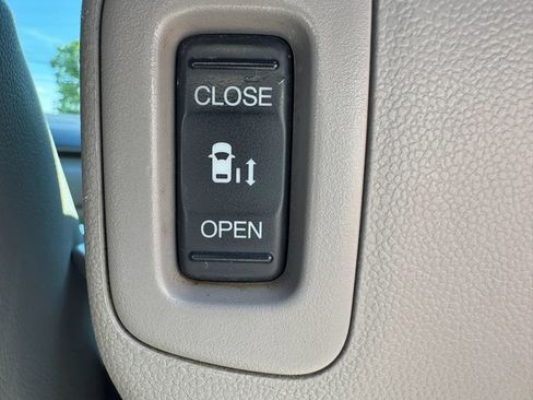Used 2016 Honda Odyssey EX-L image 34