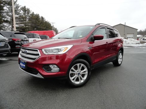 Used 2019 Ford Escape SEL image 1