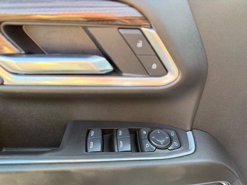 Used 2025 Chevrolet Silverado 3500 LT w/ All Star Edition AWD/4WD image 11