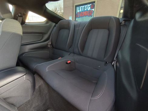 Used 2018 Ford Mustang GT RWD image 46