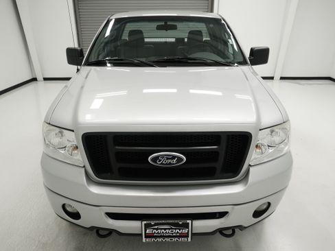 Used 2006 Ford F150 STX AWD/4WD image 2