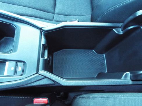 Used 2023 Honda Accord EX image 31