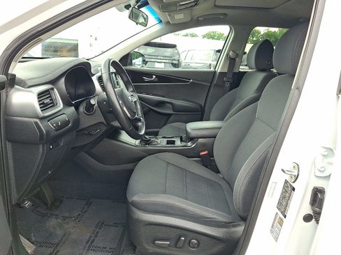 Used 2020 Kia Sorento S AWD/4WD image 13