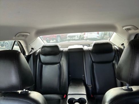 Used 2022 Chrysler 300 Touring L image 24