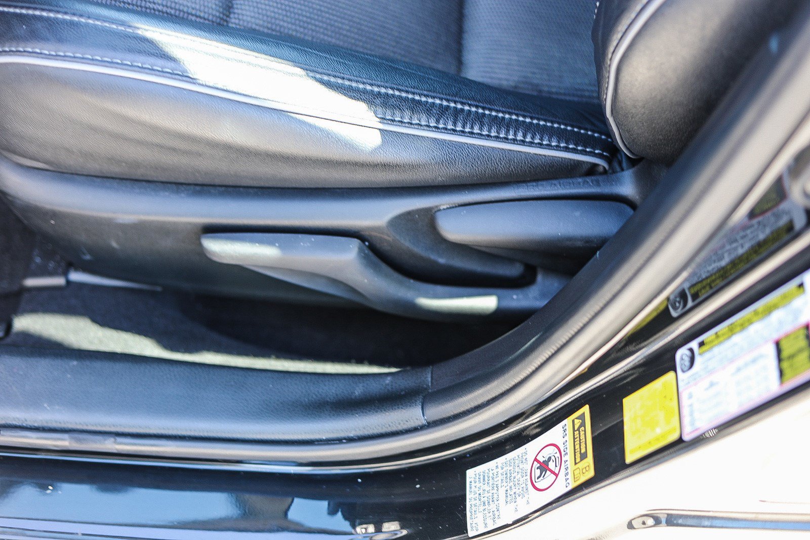 Used 2016 Toyota Corolla S FWD image 18