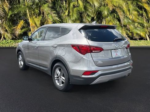 Used 2017 Hyundai Santa Fe Sport FWD image 7