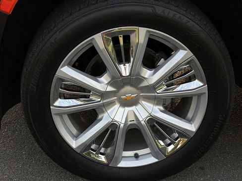 Used 2024 Chevrolet Tahoe High Country w/ Max Trailering Package AWD/4WD image 10