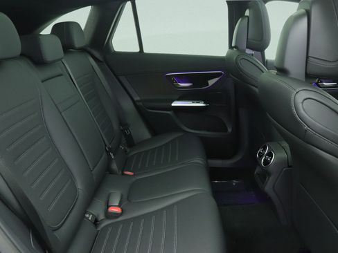 New 2026 Mercedes-Benz GLC 300 image 8