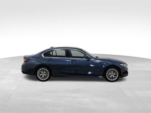 Used 2025 BMW 330i xDrive Sedan w/ Premium Package image 6