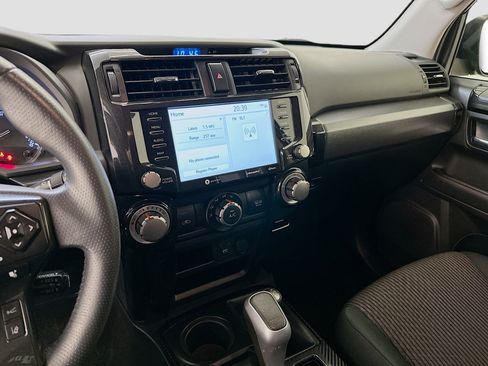 Used 2024 Toyota 4Runner TRD Off-Road image 26