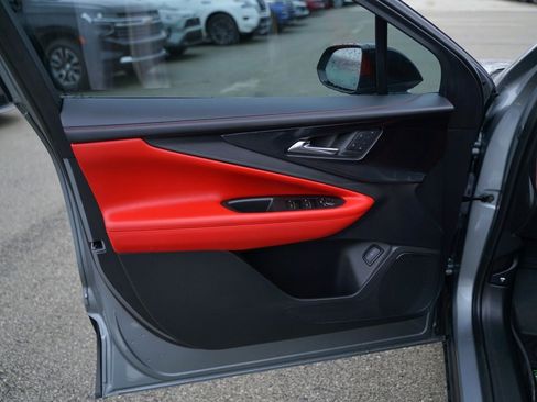 Used 2024 Chevrolet Blazer EV RS image 19