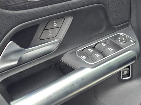 New 2026 Mercedes-Benz GLA 250 4MATIC image 34