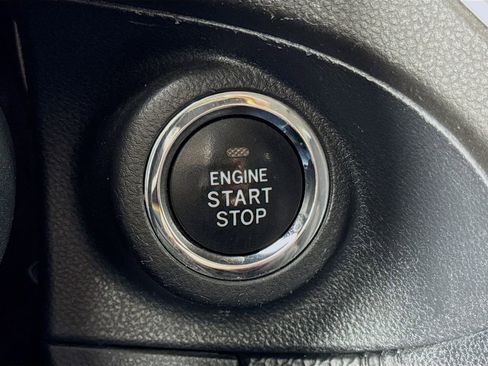 Used 2021 Subaru Forester Premium AWD/4WD image 28