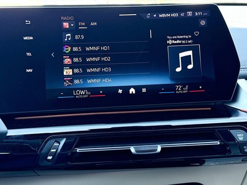 Used 2025 BMW X1 xDrive28i w/ Technology Package image 29