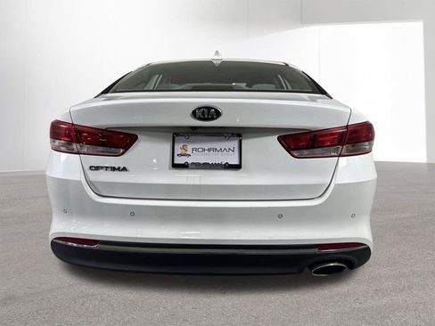 Used 2018 Kia Optima LX w/ 17" Alloy Wheels Package image 31