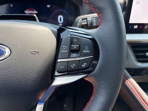 Used 2025 Ford Explorer ST-Line w/ Premium Package AWD/4WD image 28