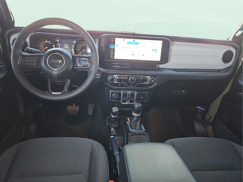 Used 2025 Jeep Wrangler Sport S image 8