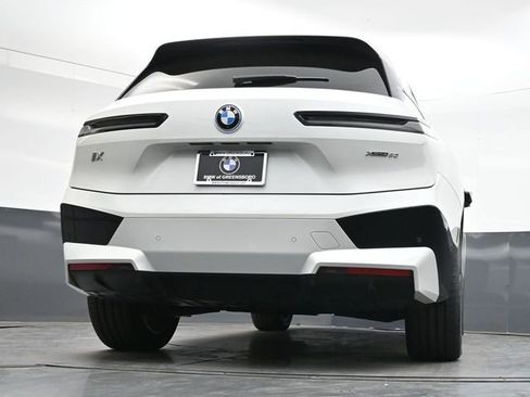 Used 2024 BMW iX xDrive50 w/ Premium Package AWD/4WD image 36