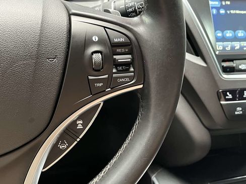 Used 2019 Acura MDX SH-AWD image 11