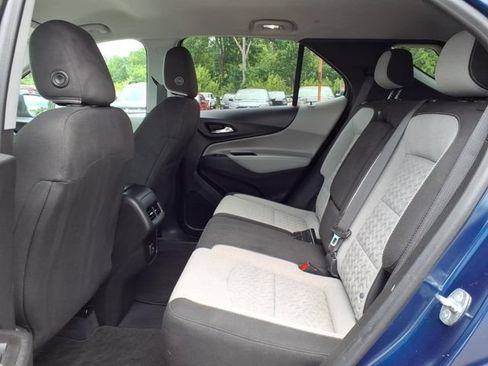 Used 2022 Chevrolet Equinox LT FWD image 9