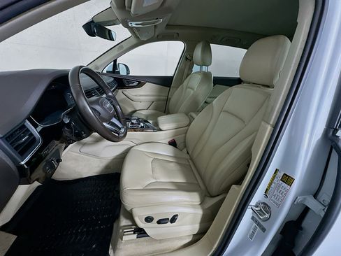 Used 2018 Audi Q7 3.0T Premium Plus image 13