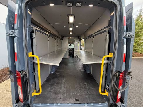 Used 2020 Ford Transit 250 148 High Roof Extended image 24