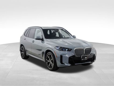 Used 2026 BMW X5 xDrive40i w/ M Sport Package image 7