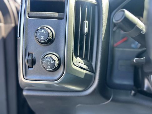 Used 2018 Chevrolet Silverado 1500 LT w/ All Star Edition AWD/4WD image 11