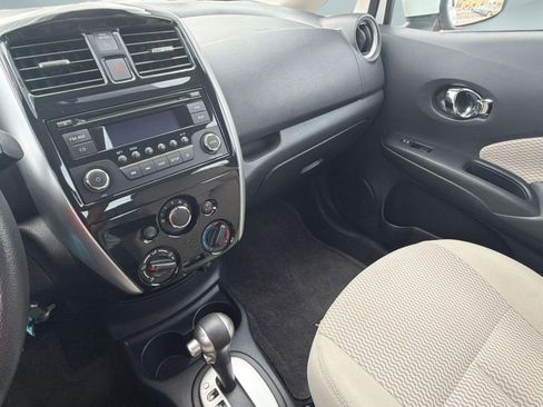 Used 2015 Nissan Versa Note SV FWD image 20