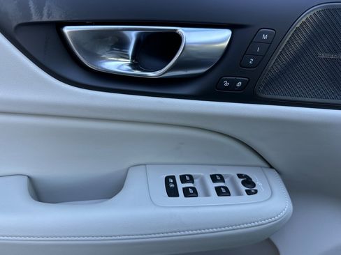 New 2026 Volvo V60 B5 Cross Country Plus w/ Climate Package image 10