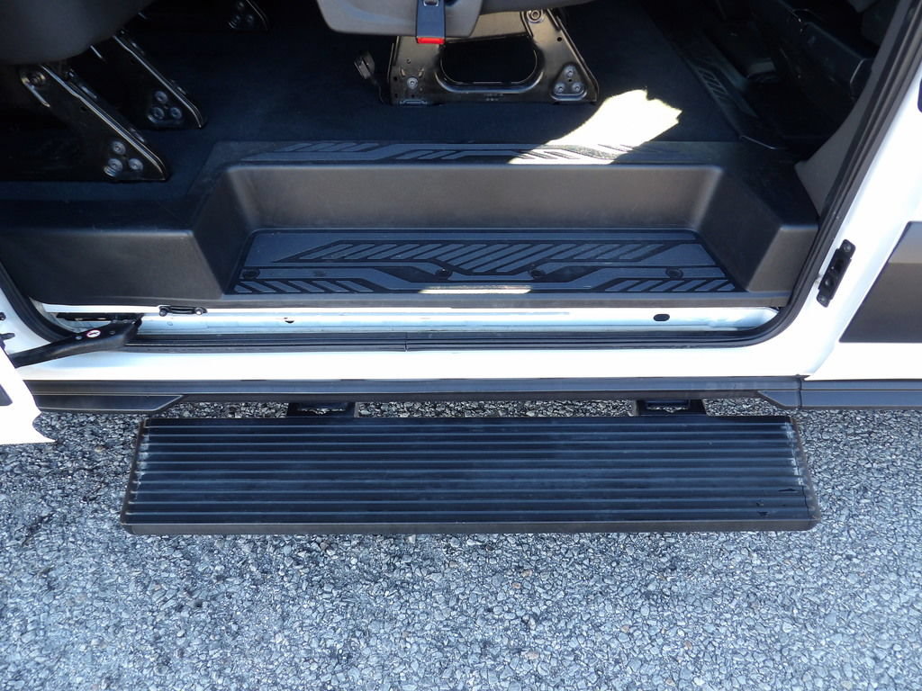 Used 2023 Ford Transit 350 XLT RWD image 35