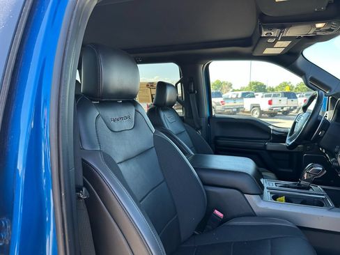 Used 2020 Ford F150 Raptor w/ Equipment Group 802A Luxury AWD/4WD image 16