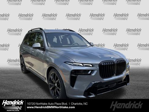 New 2027 BMW X7 xDrive40i w/ M Sport Package AWD/4WD image 1