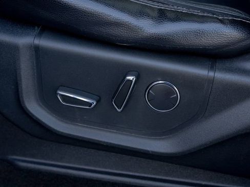 Used 2017 Ford F250 Lariat w/ Lariat Ultimate Package image 23