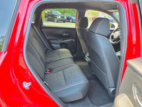 Used 2024 Honda HR-V Sport image 14