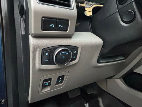 Used 2018 Ford F150 Lariat w/ Equipment Group 502A Luxury image 16