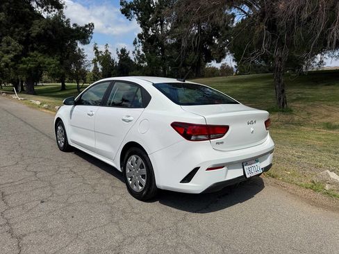 Used 2022 Kia Rio LX image 8