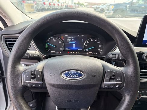 Used 2021 Ford Escape SE AWD/4WD image 25